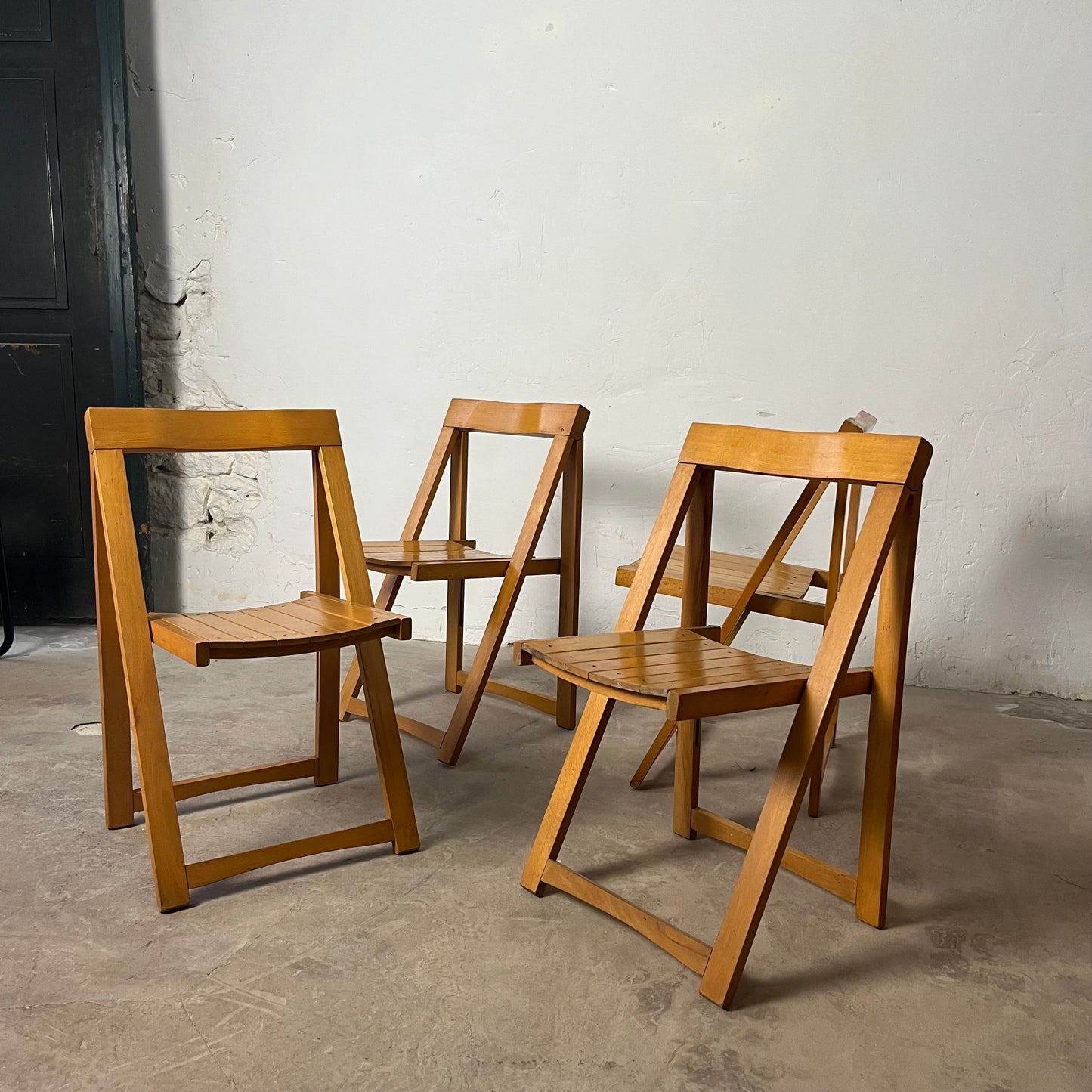 Lot de 4 chaises pliantes modèle “Trieste” par Aldo Jacober, 1966