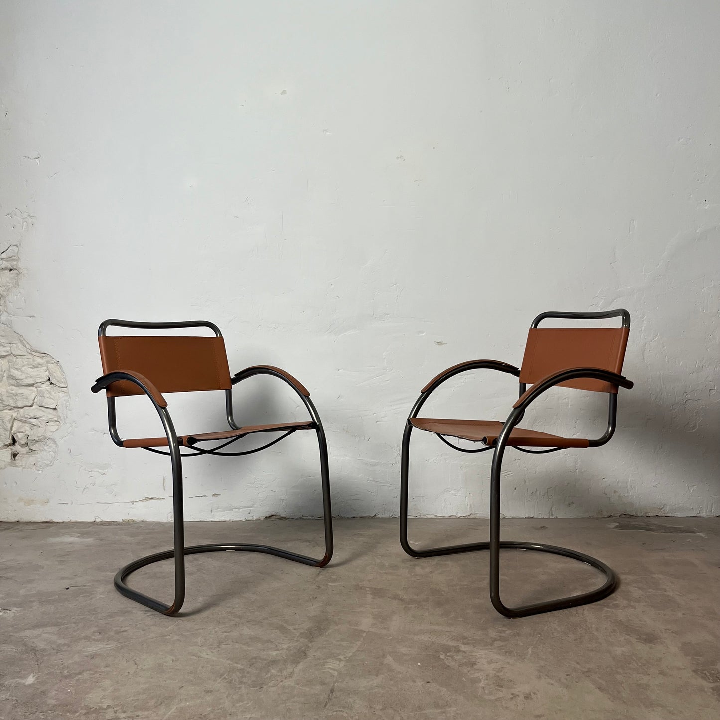 Paire de fauteuils cantilever Effezeta camel, Fabriqué en Italie, 1970